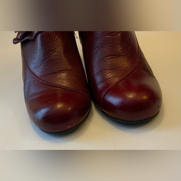 MIZ MOOZ Elegant Burgundy Ankle Boots - Picture 11 of 12